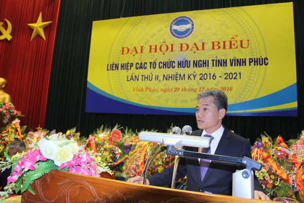 Phó Chủ tịch phụ trách kiêm Tổng Thư ký Liên hiệp Đôn Tuấn Phong phát biểu chỉ đạo Đại hội