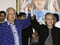 Tổng tuyển cử ở Malaysia - Liên minh cầm quyền thắng khiêm tốn