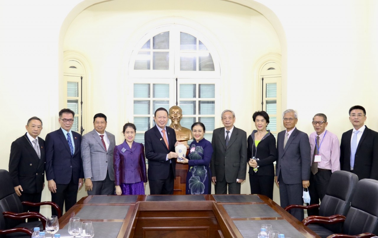 Thúc đẩy kết nối doanh nghiệp, hợp tác địa phương Việt Nam và Thái Lan