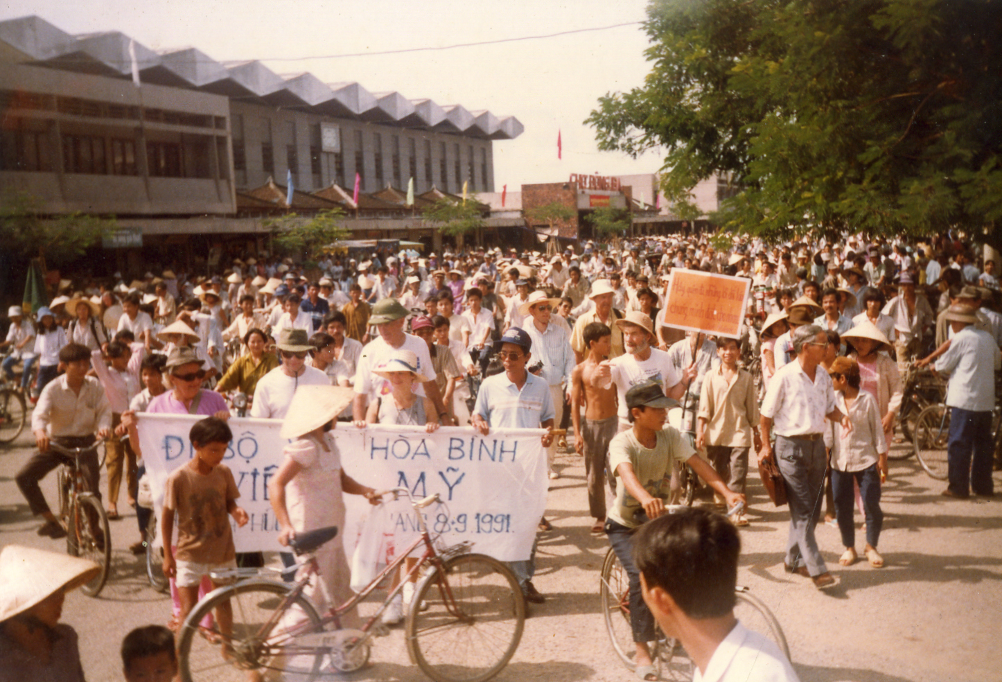 Lịch sử hình thành và phát triển Liên hiệp các tổ chức hữu nghị Việt Nam (phần 3)