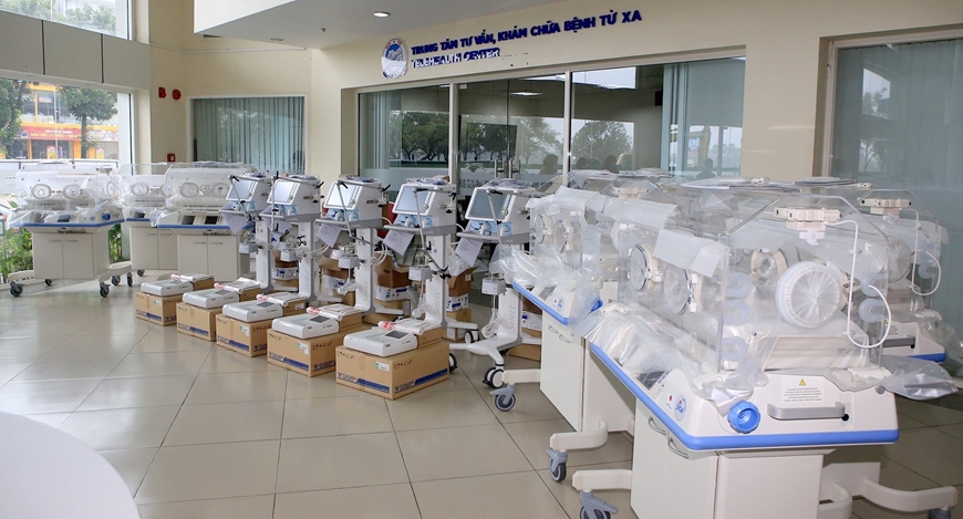 Japan Supports Vietnam with VND 40 Billion Worth of Medical Equipment