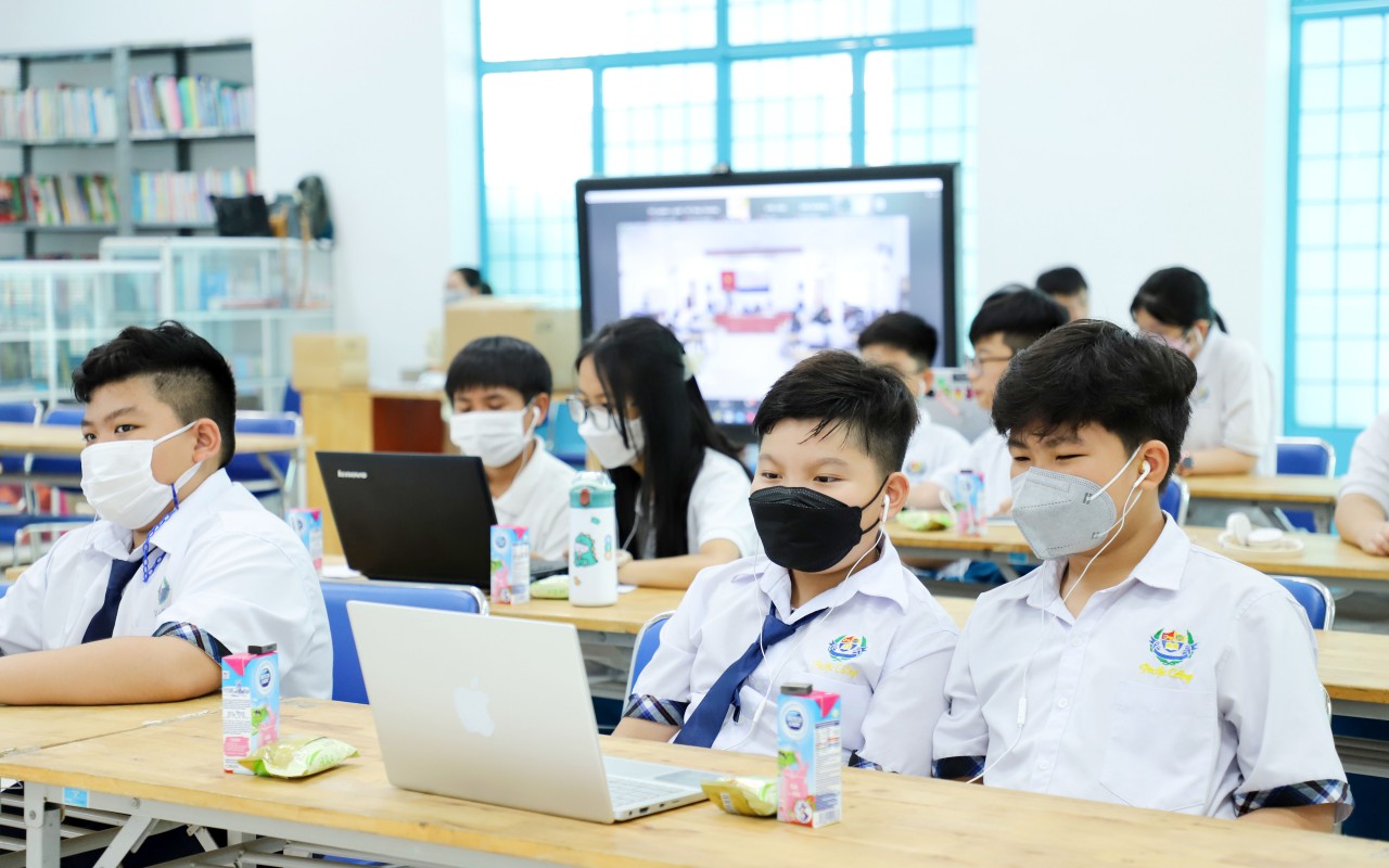 Học sinh sinh viên Việt Nam - Hàn Quốc kết nối trực tuyến giao lưu văn hóa
