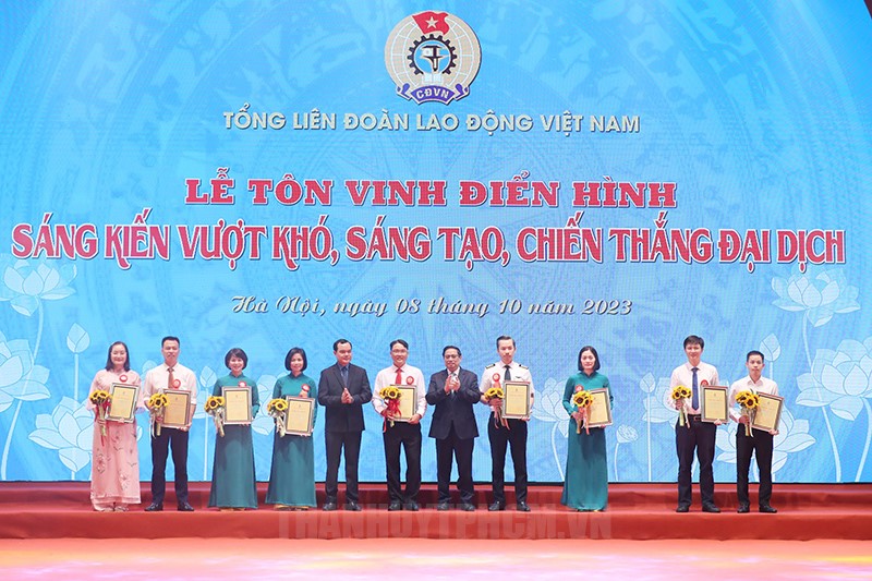 Tieu de
