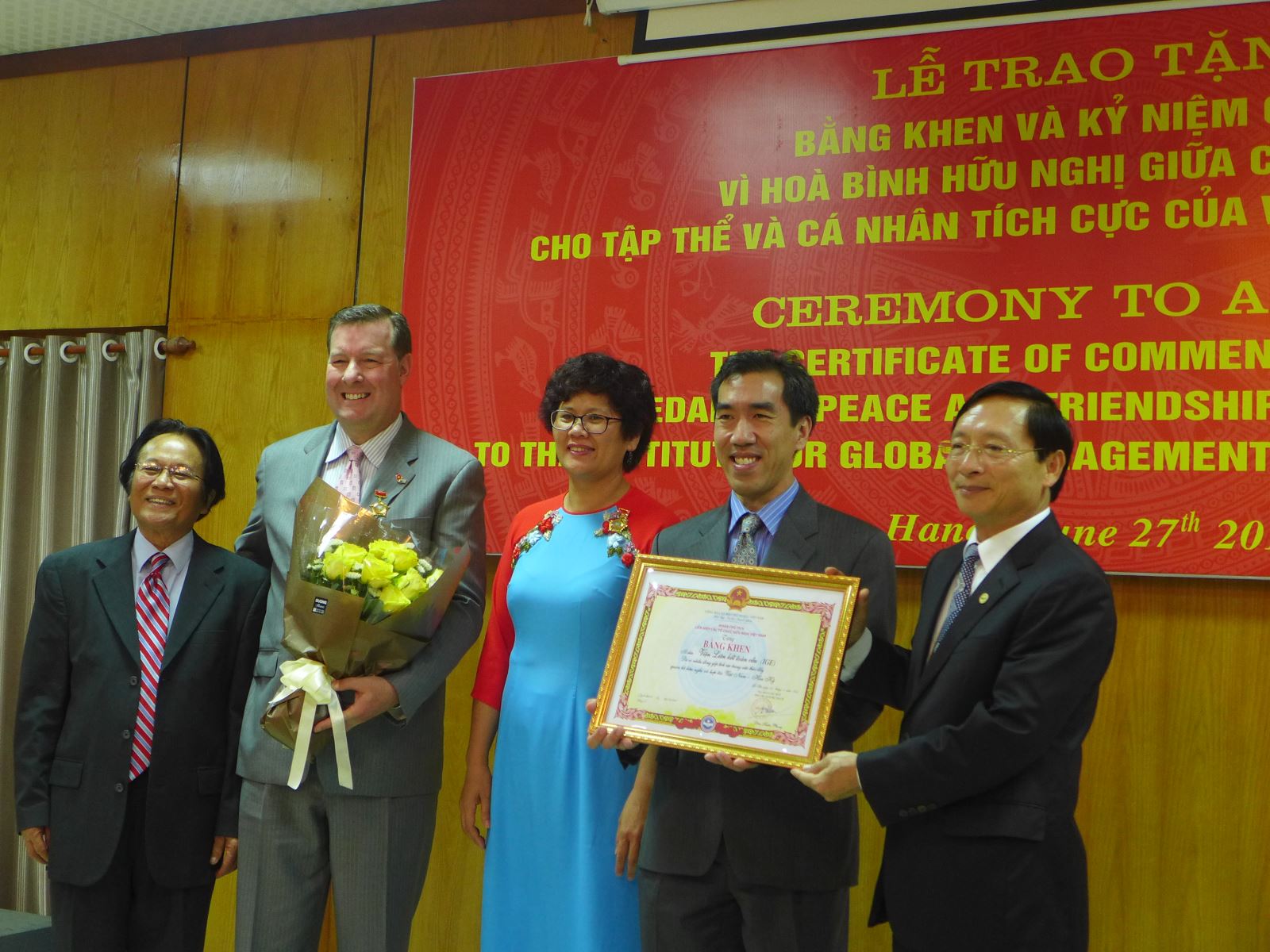 Tieu de