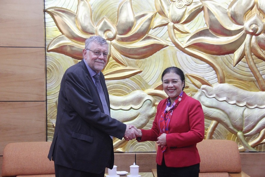 Chủ tịch Liên hiệp CTCHN Việt Nam tiếp Chủ tịch Hội hữu nghị Bỉ - Việt
