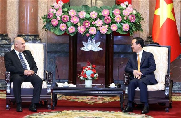 Tieu de