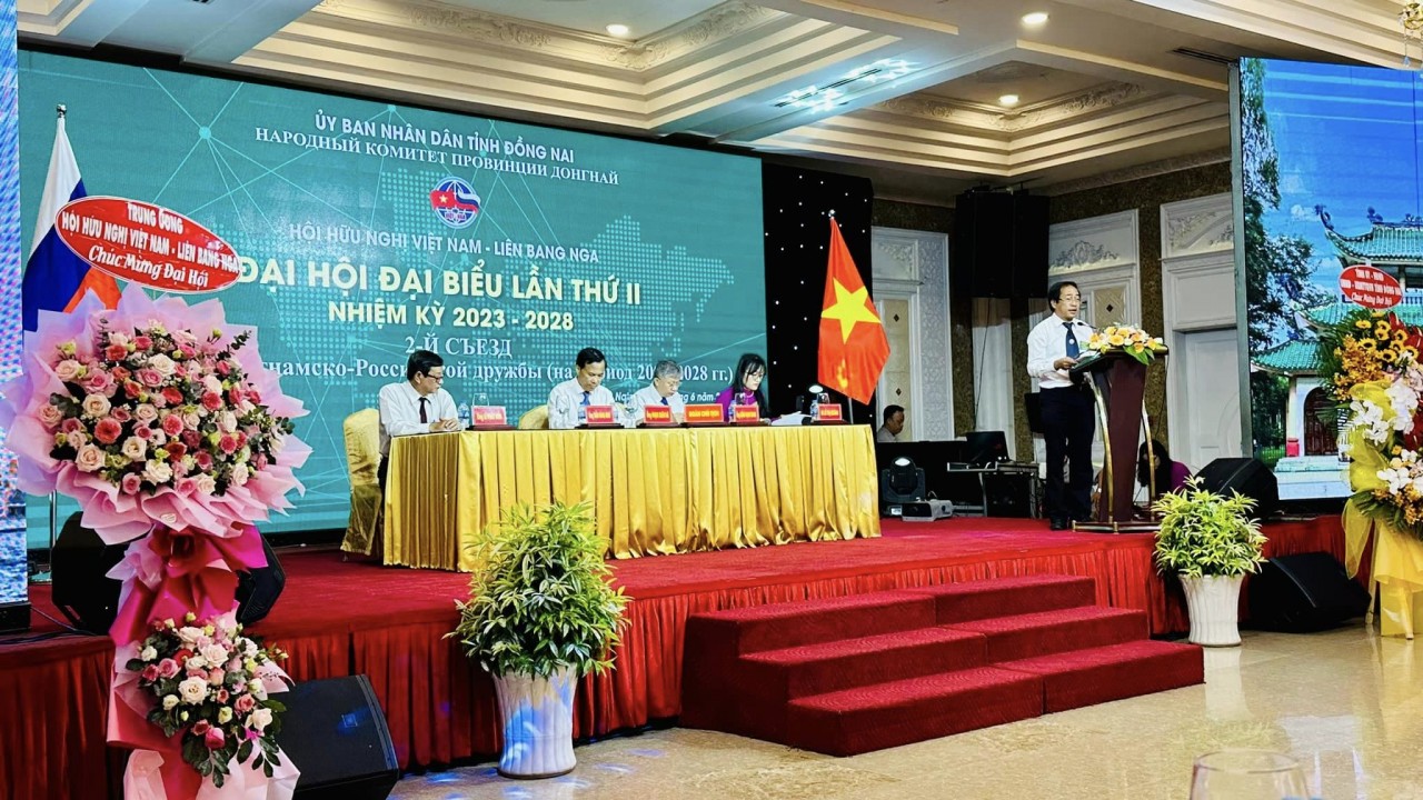 Tieu de