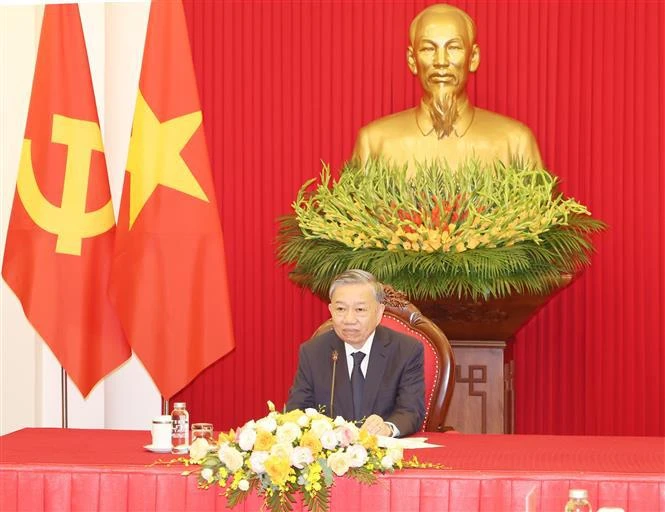 Tieu de