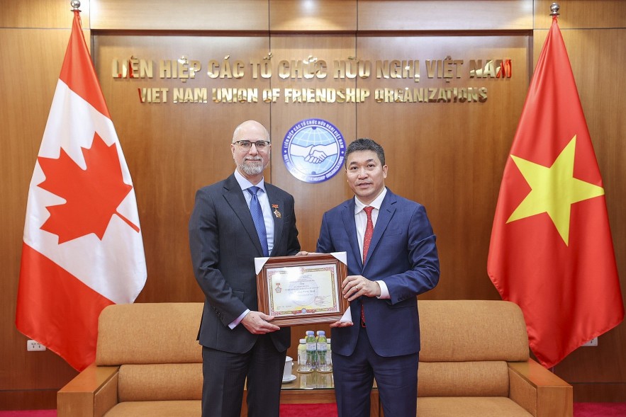 Tieu de