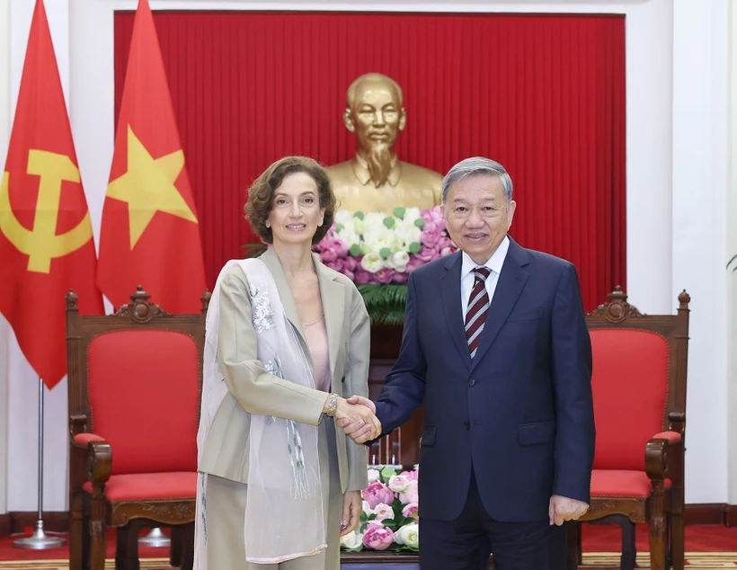 Viet Nam pledges to play active role in UNESCO’s global missions: Party chief