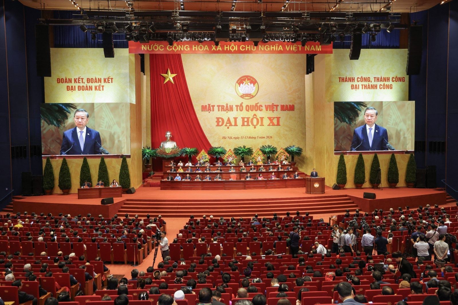 Tieu de