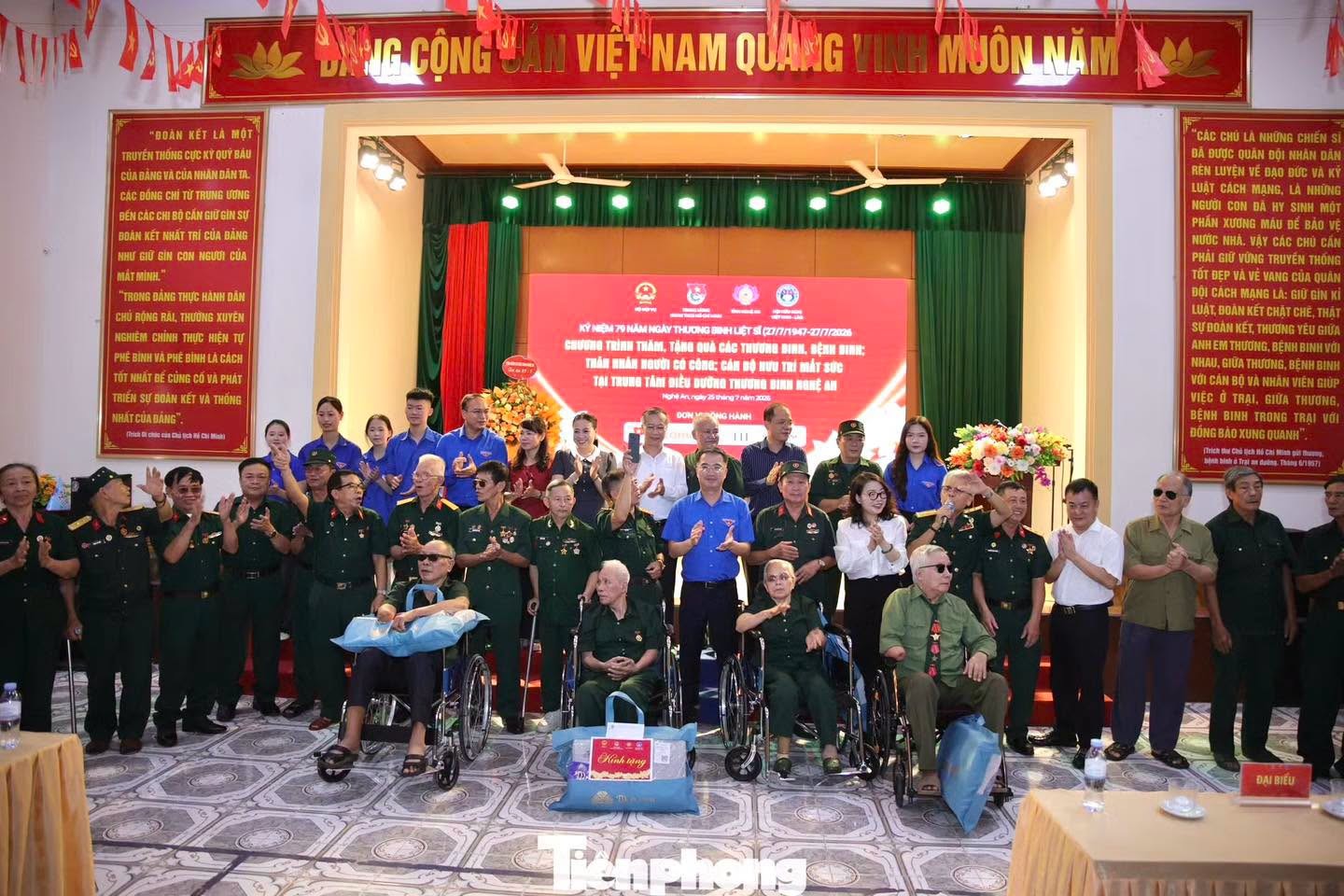Tieu de
